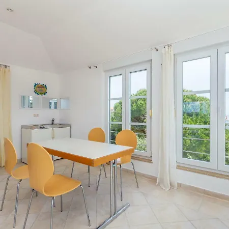 Beautiful In Premantura With Private Pool And Sea View 빌라 *